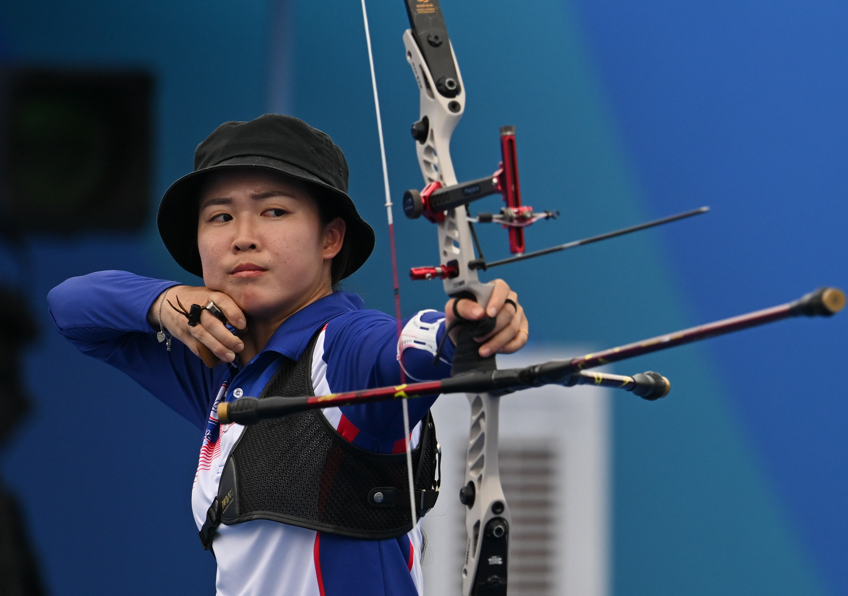 中国女子射箭运动员图片