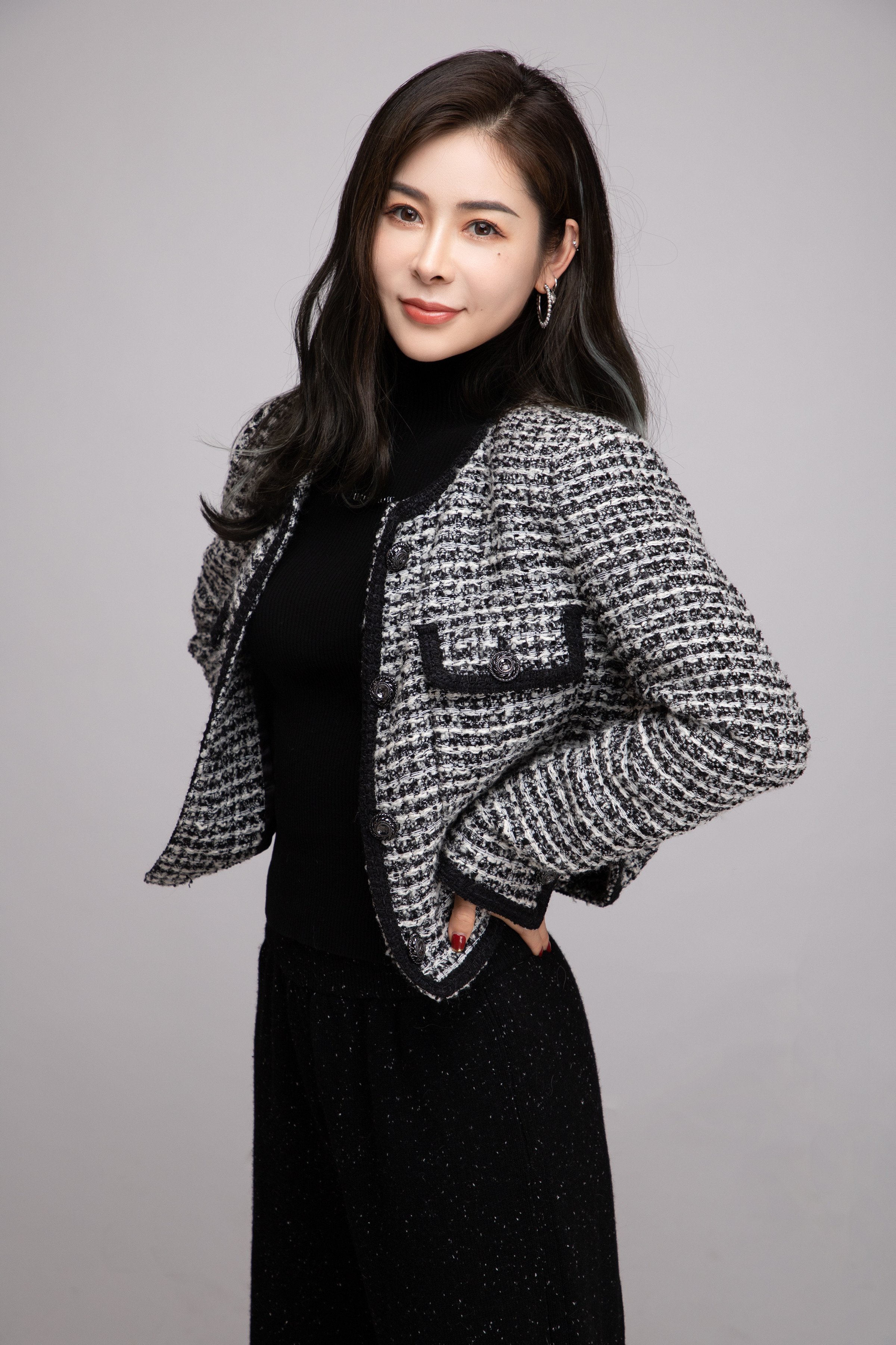 梨花教育创始人杨楠荣获工信部双品工程2025年度品牌影响力企业家奖