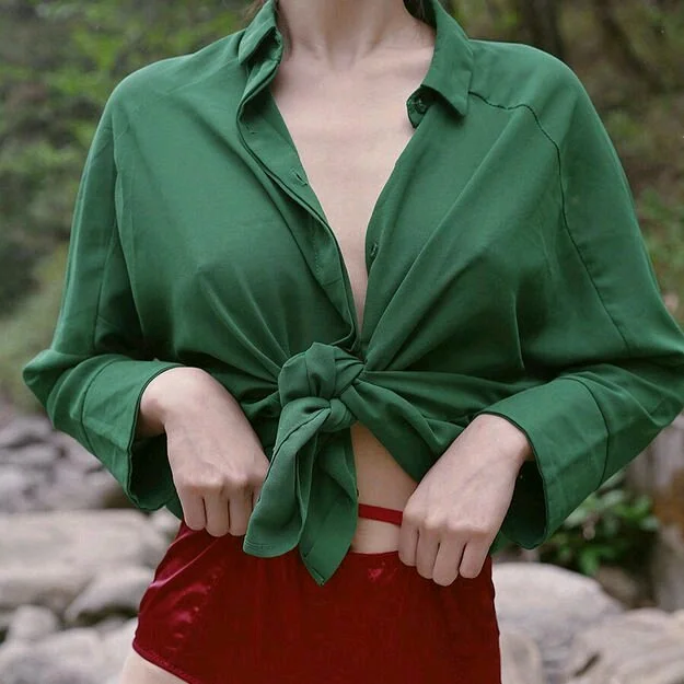 女生局部唯美头像|你身上有她的香水味,一闻就没我的贵