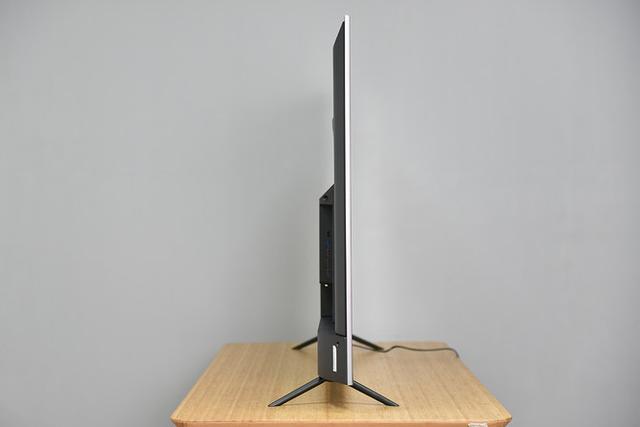 金属边框全面屏 同价更高配!redmi 智能电视x55评测