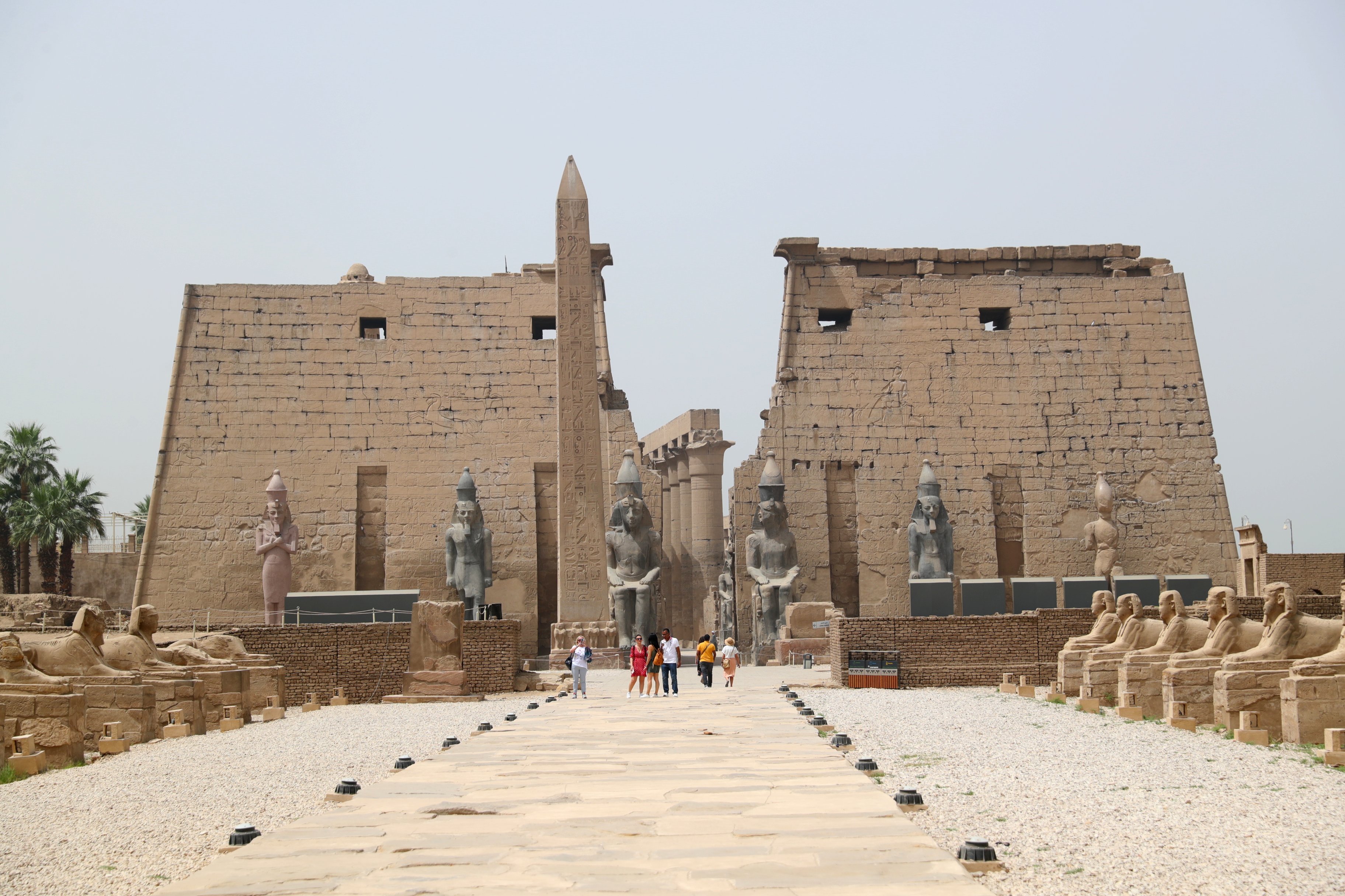 埃及卢克索神庙简介图片