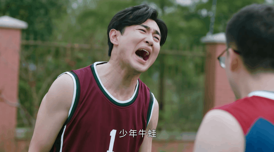 熊梓淇体验蜜蜡脱毛!又疼又搞笑,这样的喜剧有点料