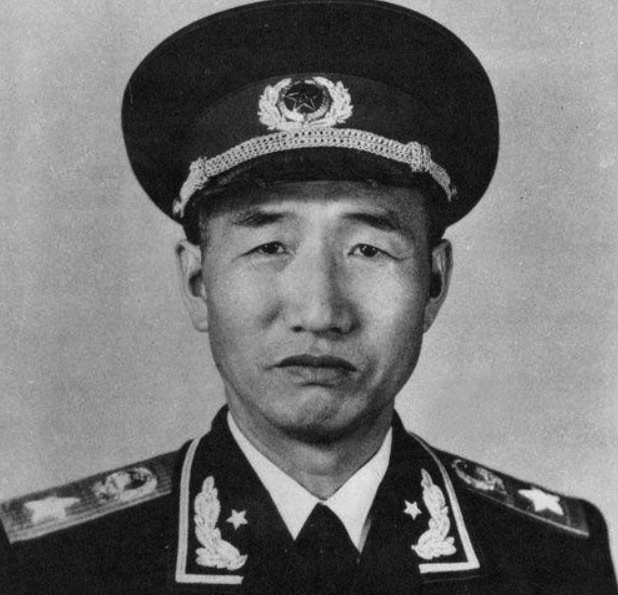 华北军区司令员是聂帅,徐帅是副手,十大元帅徐帅为何在聂帅前面