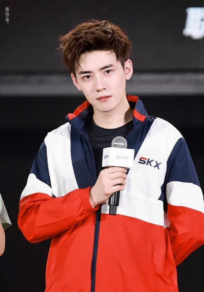 然而,这并非是任豪首次在核废水排放问题上引发争议.