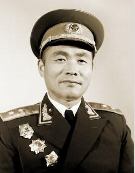 《亮剑》赵刚原型杜义德将军,上甘岭战役他是指挥者之一