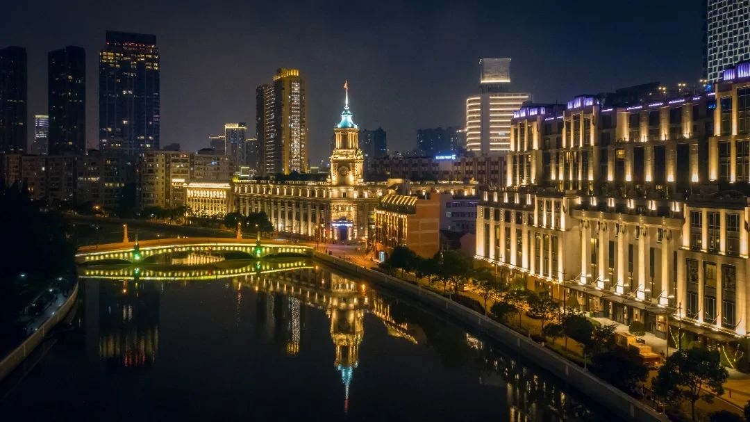 「探索」苏州河畔的景观灯光,来看看吧