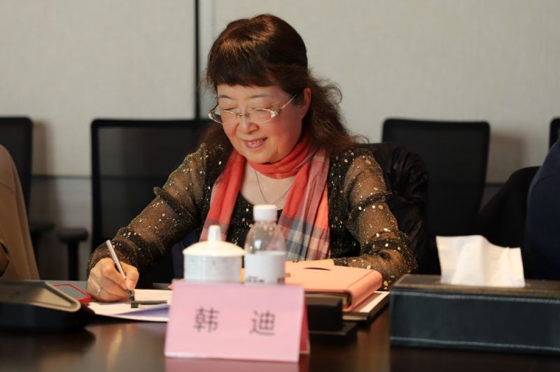 原北京市规划和自然资源标准化办公室副主任,一级调研员韩迪:建议