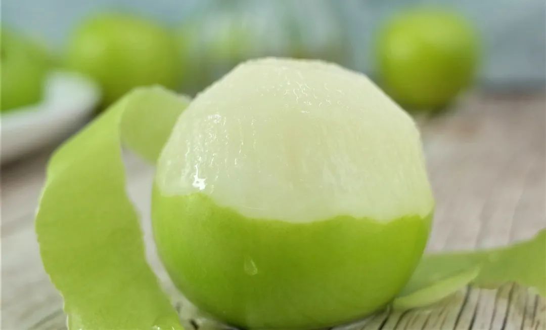 多汁脆嫩鲜甜台湾贵妃牛奶枣vc含量是苹果的20倍