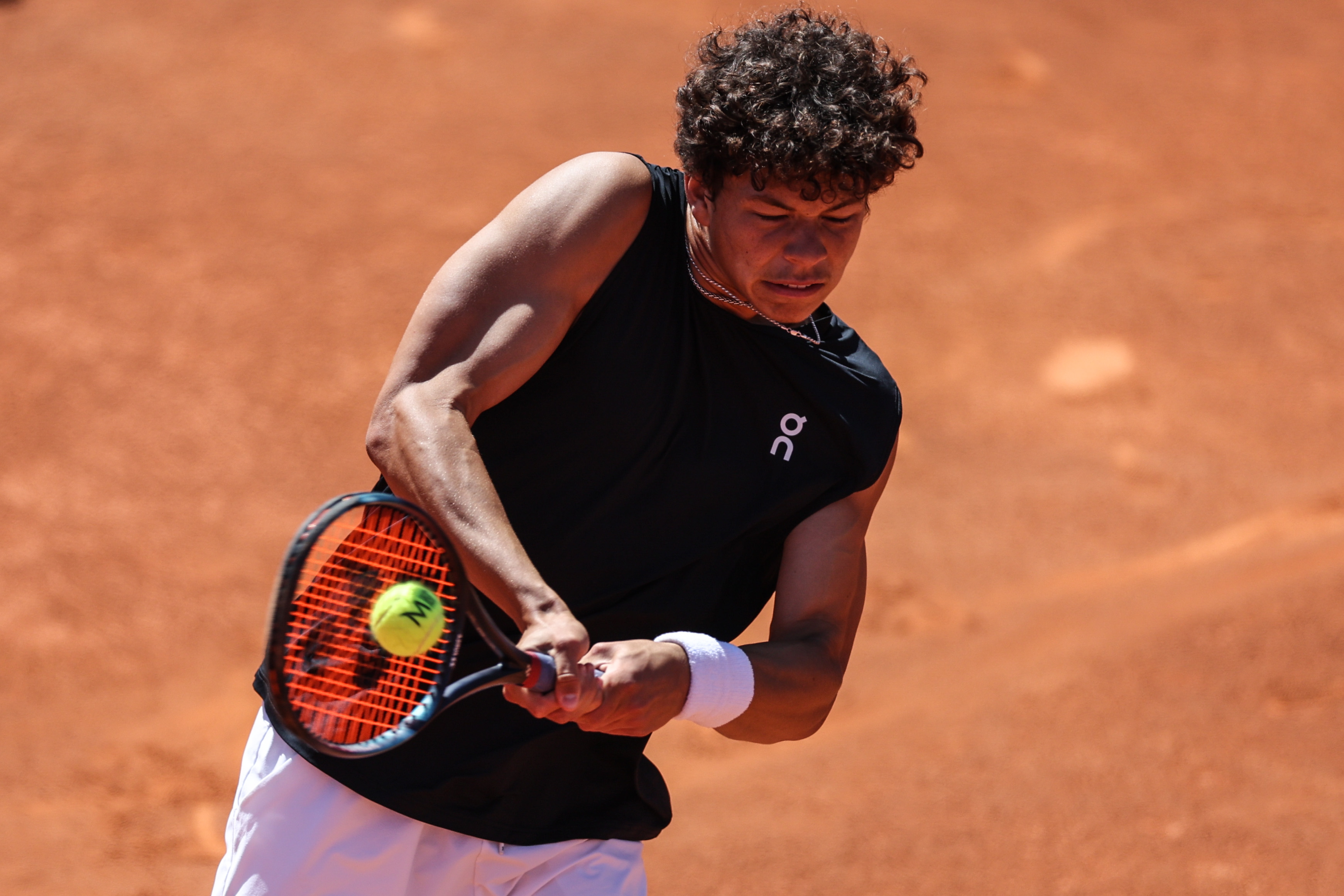 网球——埃斯托里尔公开赛:蒂姆晋级