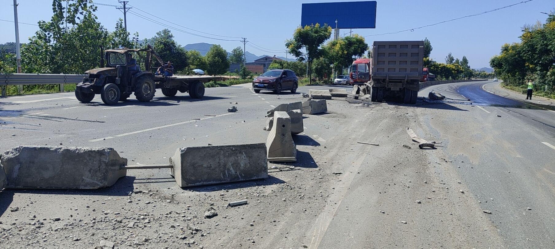 「南漳公路」迅速处置346国道突发险情保畅通