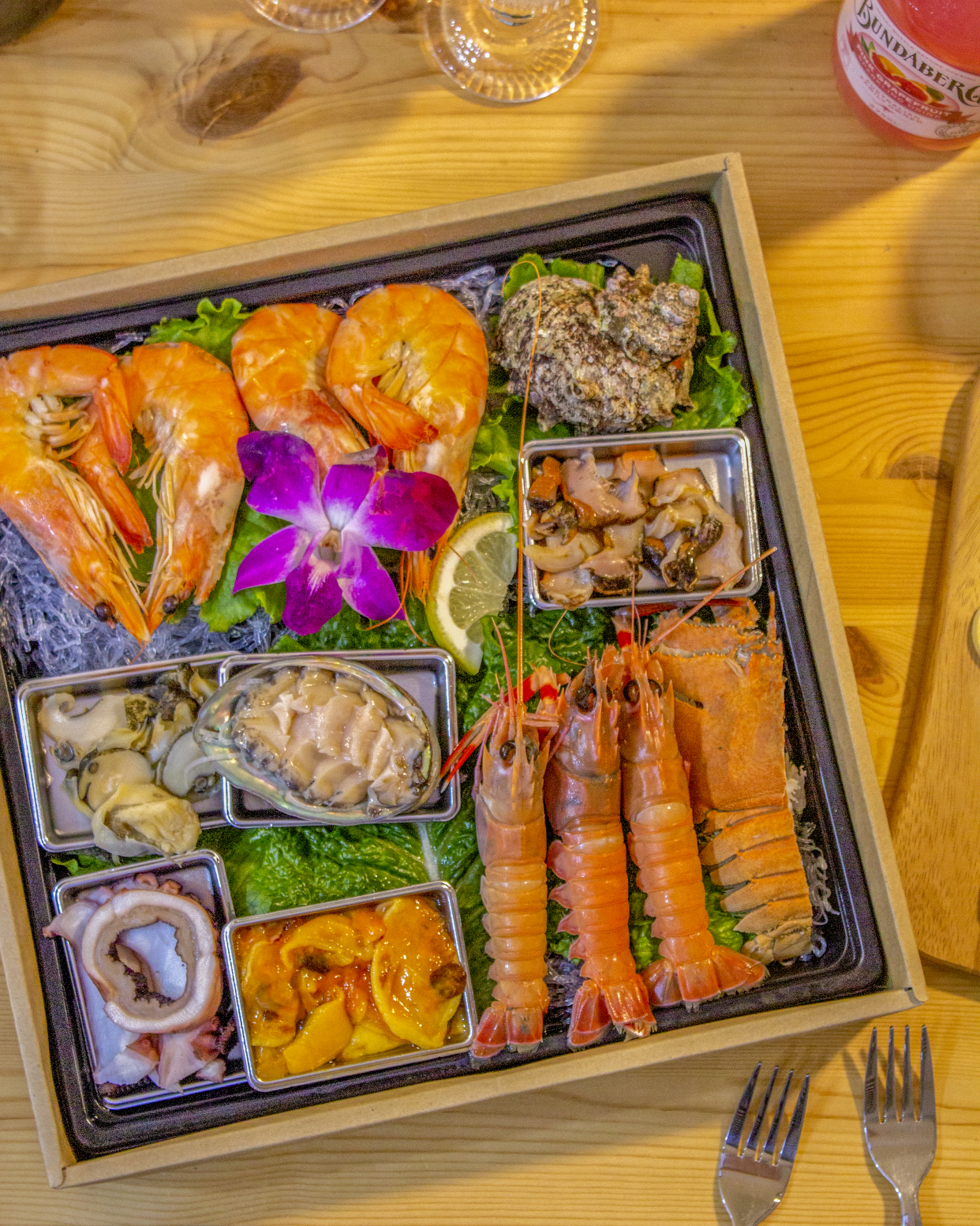 让我们一起享受丰盛的海鲜派对吧|韩国济州岛美食