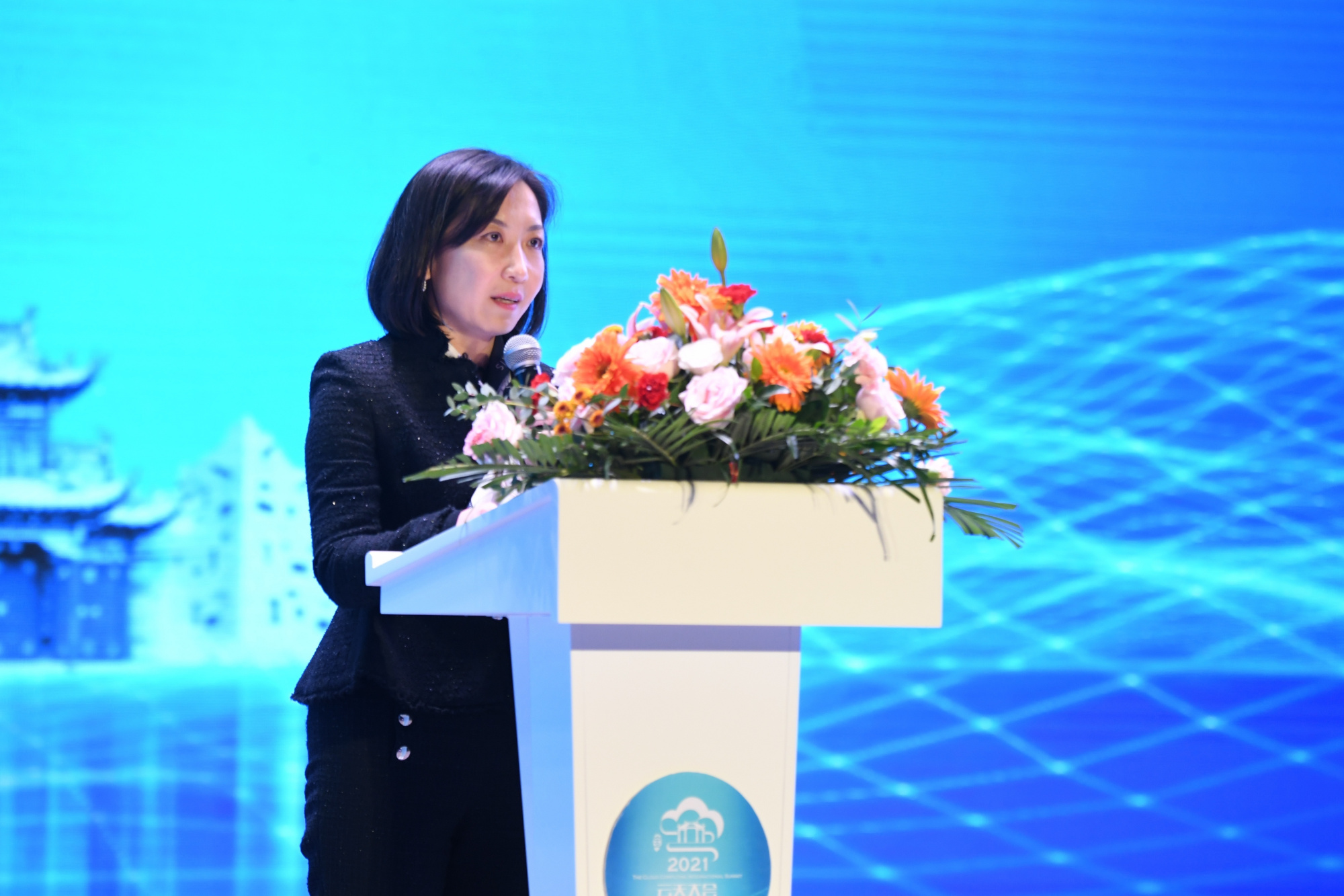 人民网党委委员,董事,副总裁宋丽云致辞.于凯摄