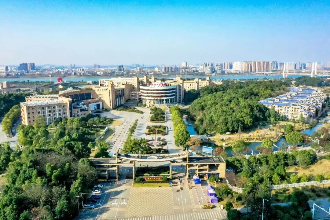 湖南工程学院俯视图图片