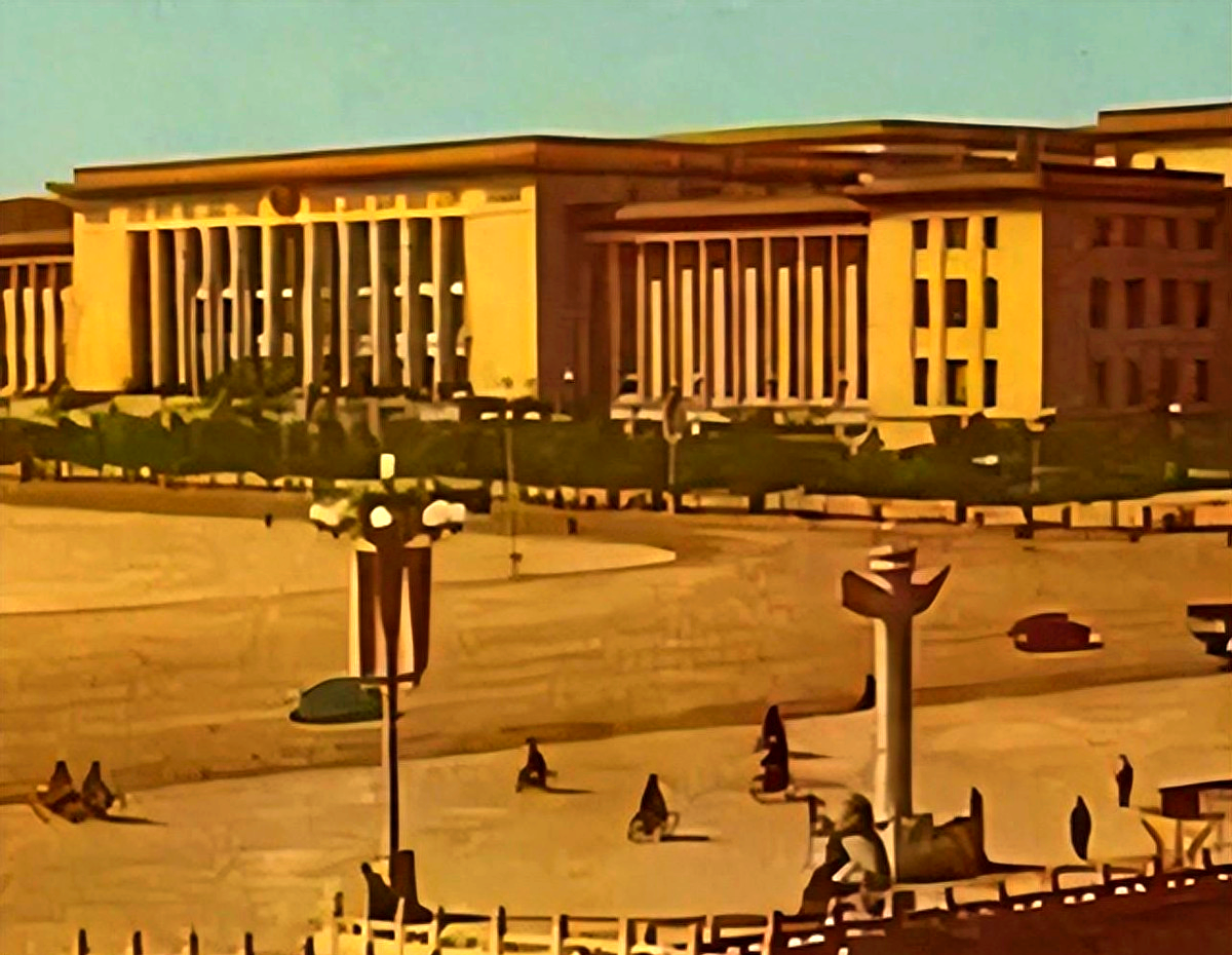 上海人民大会堂西大厅的辉煌改造历程