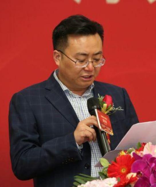 谢华平:乡村振兴视野下如何开发利用闲置劳动力