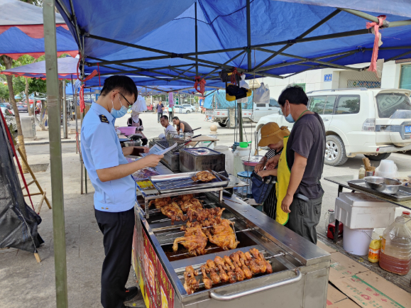 甘肃省玉门市花海镇市场监管所开展食品小摊点专项检查