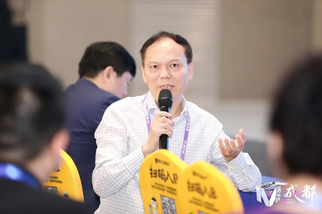 王振军受邀出席2021成都美沃斯国际医学美容大会