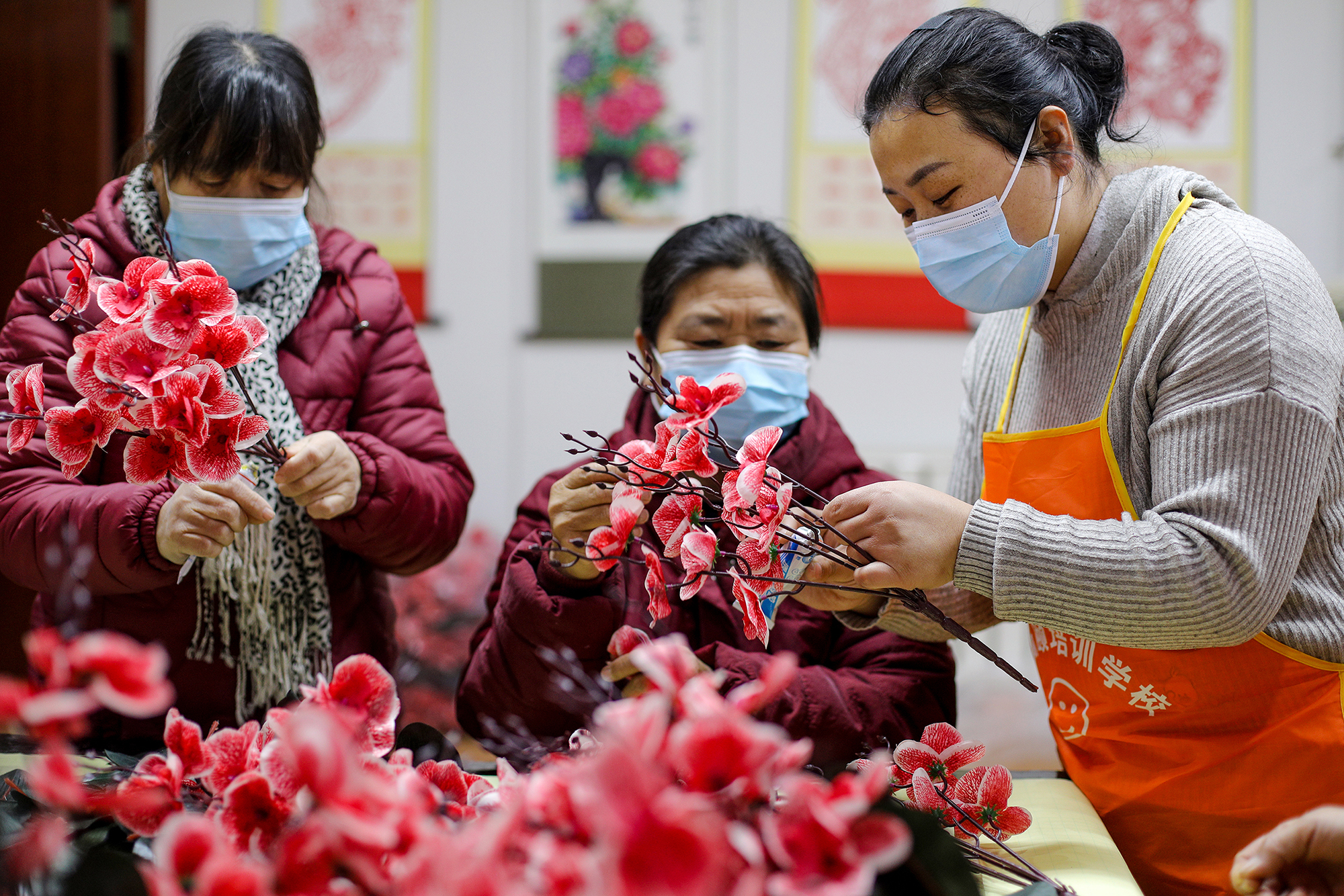 河北衡水:手工絹花