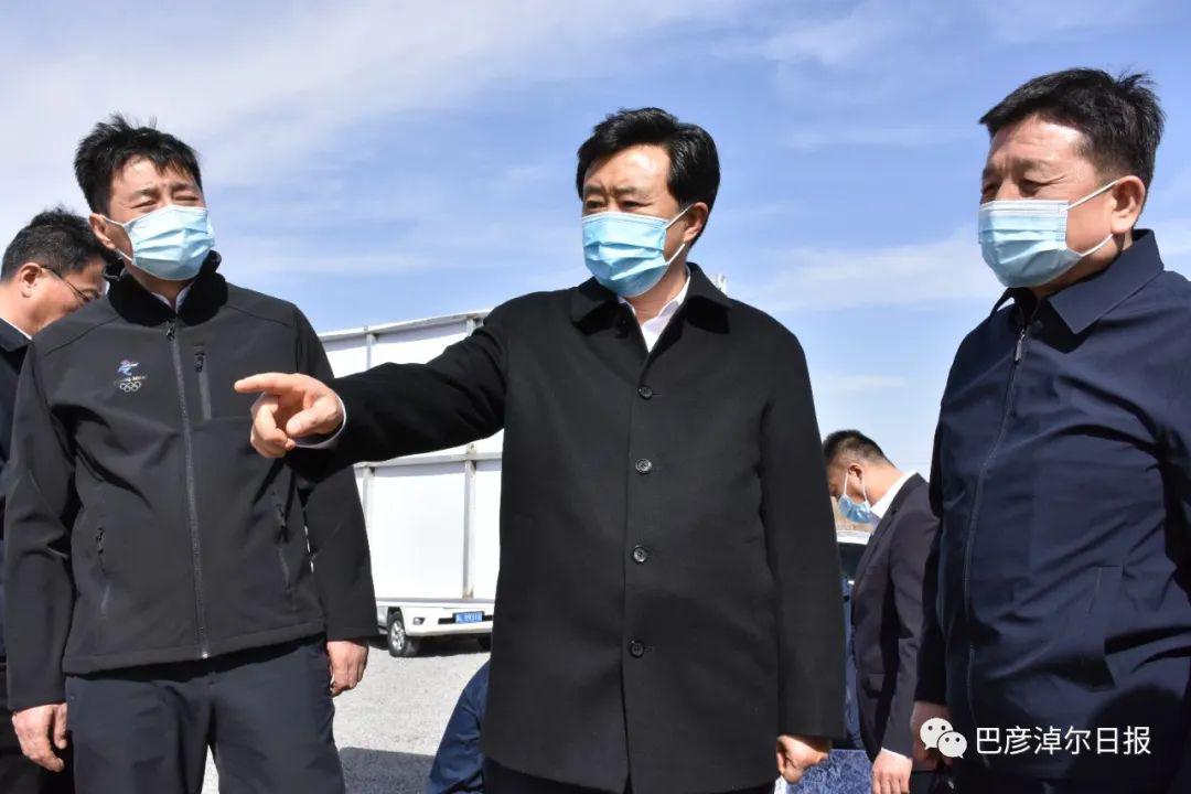 贺伟华在乌拉特前旗实地督办中央第三生态环境保护督察组转办信访案件