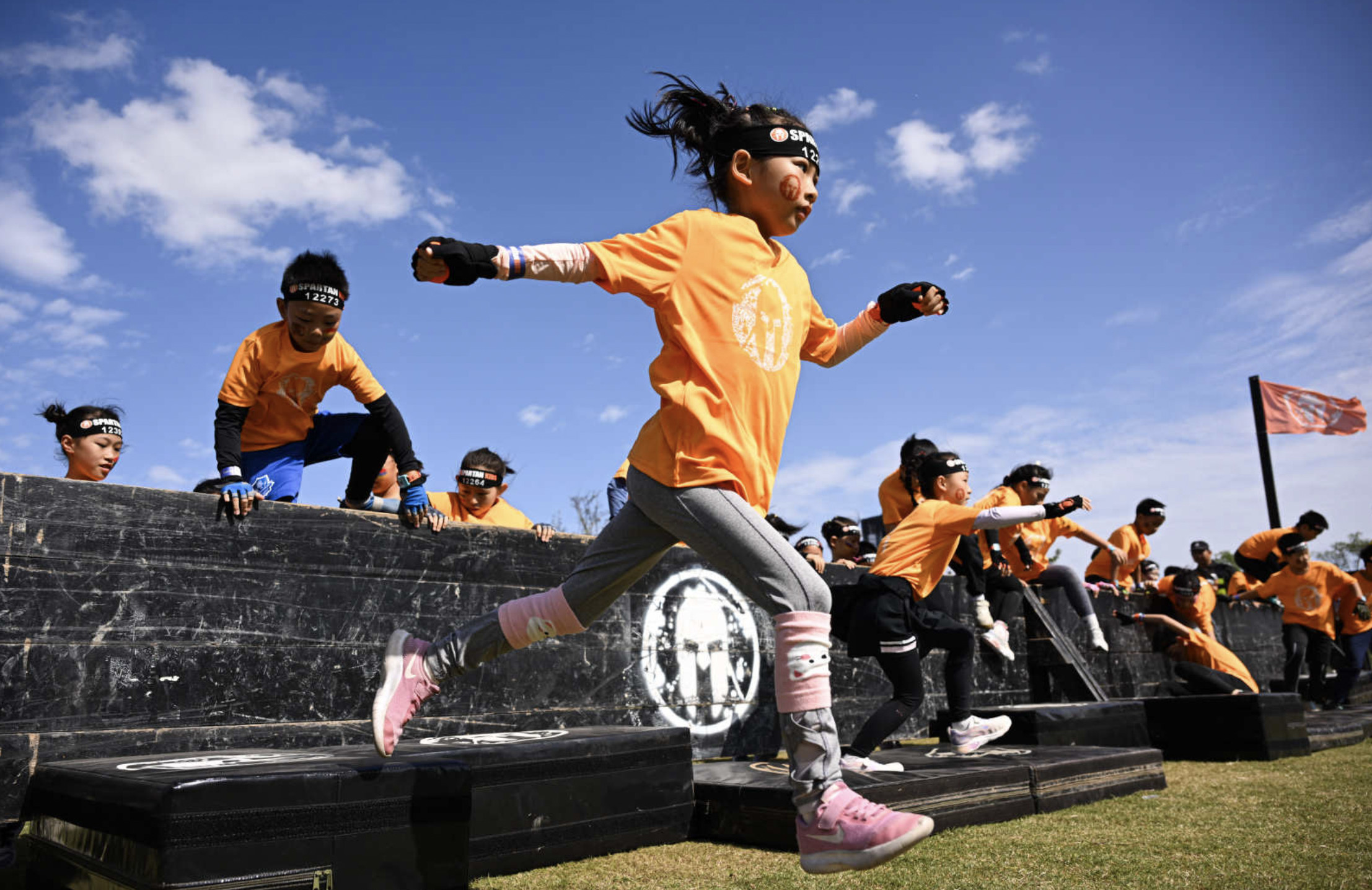 斯巴达勇士儿童赛上海站落幕,12000余名小勇士挑战自我