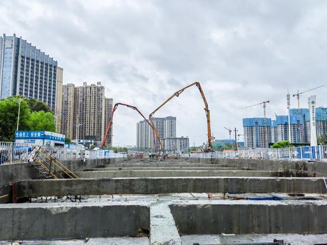 直击新线长沙地铁1号线北延一期工程全线车站主体完成封顶