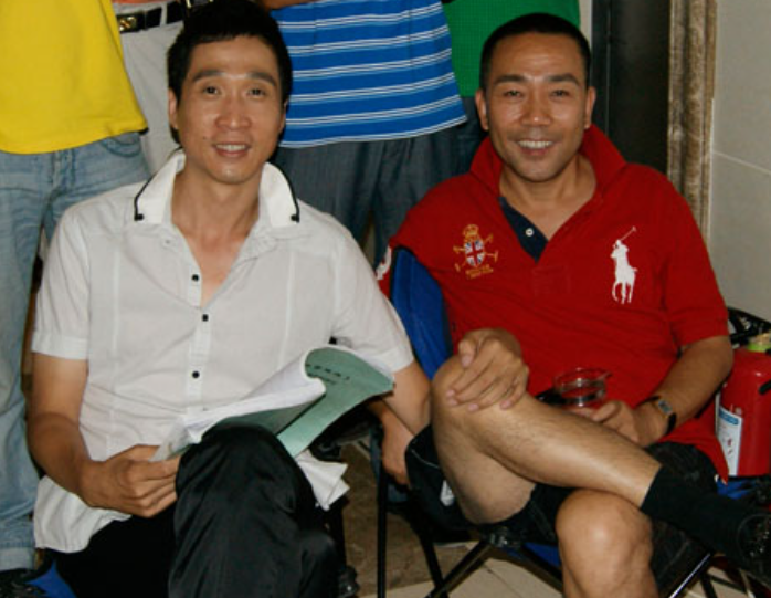 杨仪韩兆冰释前嫌,合体搞直播带货,一唱一和默契不减当年