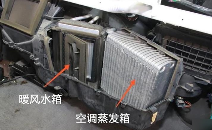 汽车空调蒸发器的功能