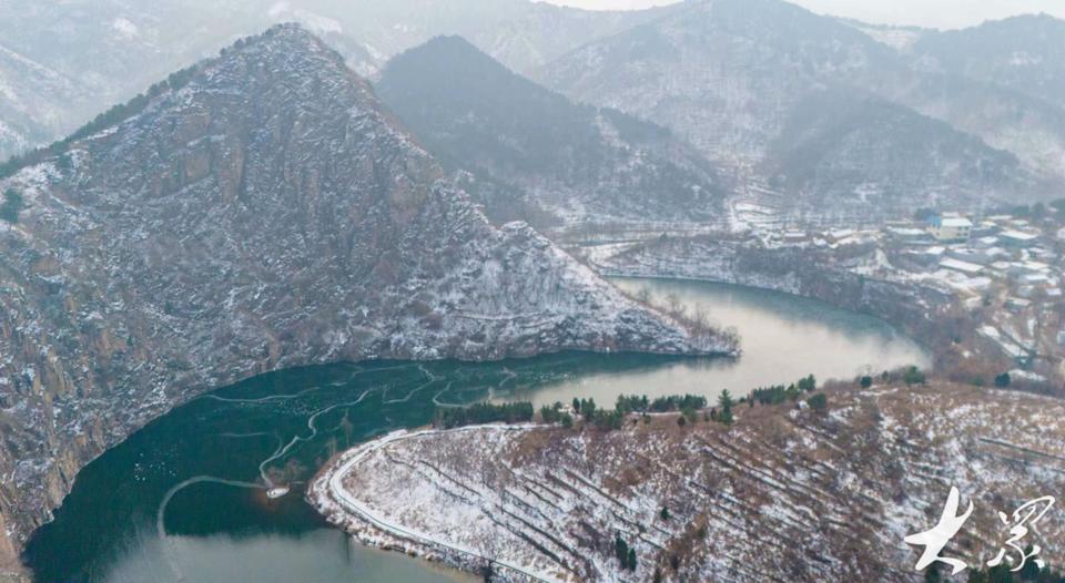 章丘垛庄百丈崖水库,雪后格外妖娆