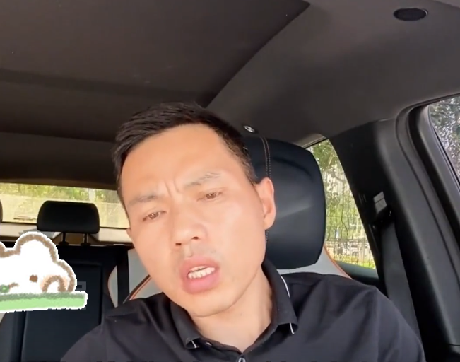 网红山东涛子2岁女儿去世后,妻子怀二胎获网友祝福,一语道心酸