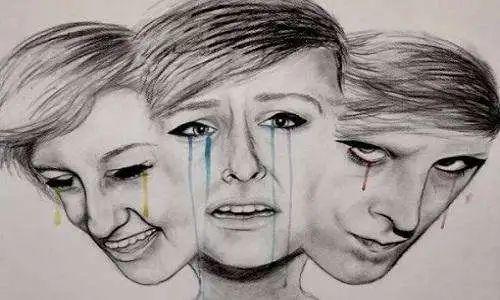 西安康宁心理医院:怎么判断自己有双重人格?