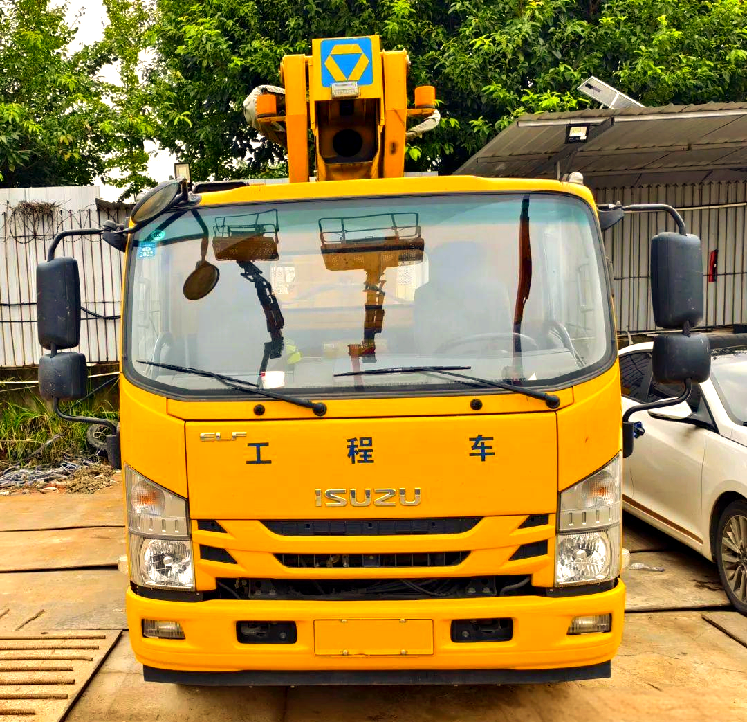 徐工gks32高空作业车,性能依旧震撼市场