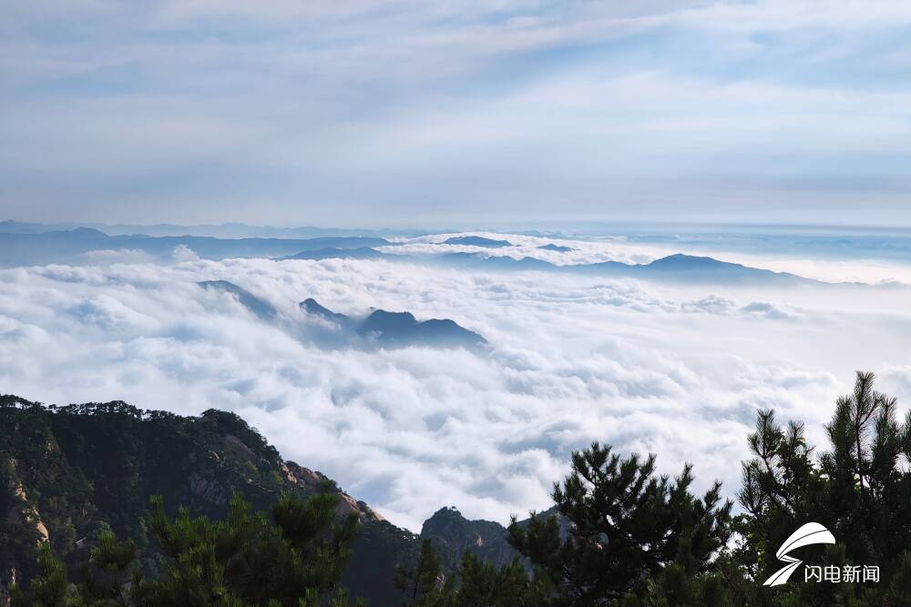 泰山之巅云海日出惊艳四方