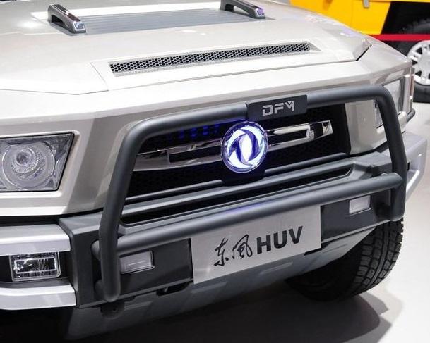 东风"新战将",配大尺寸轮毂 外挂式备胎,气场不输奔驰g