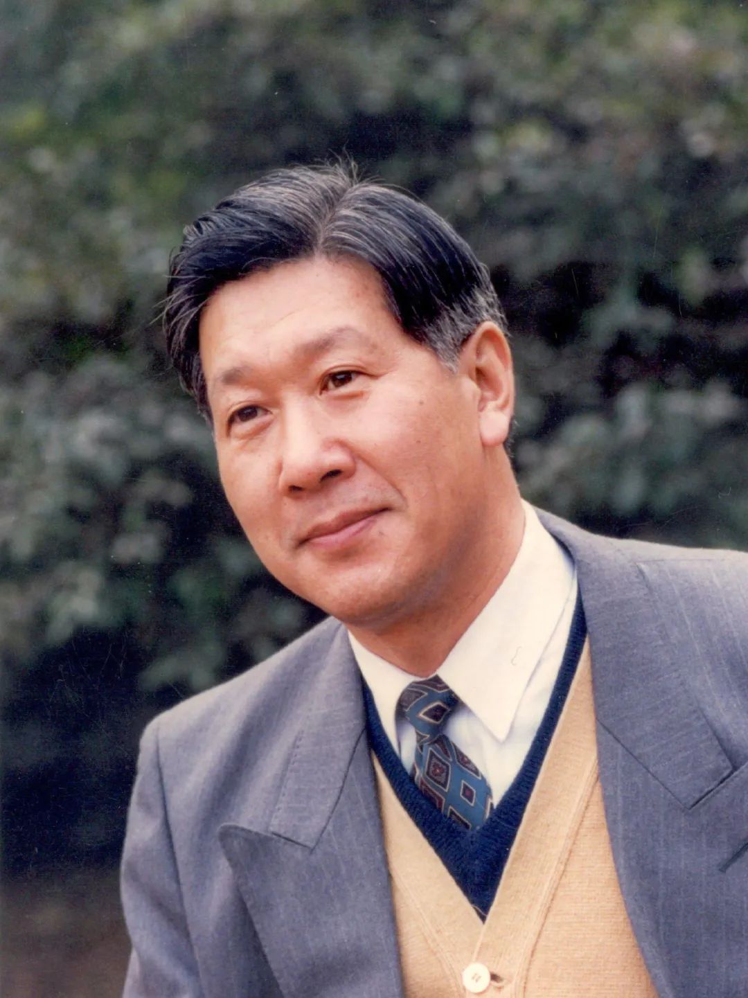 顾玉东:破解手外科密码,从拓荒人到领跑者