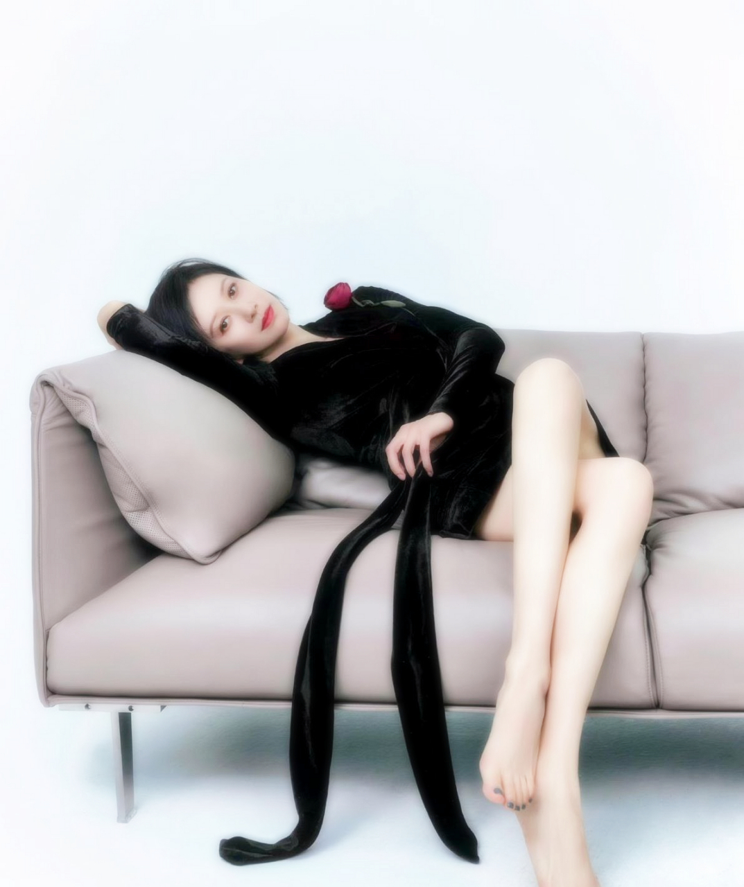 倪虹洁的腿太显眼了[骄傲]