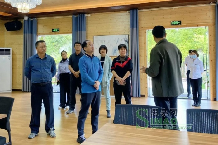 王鸿彬在思茅区调研高端景区暨重大项目建设时强调:紧
