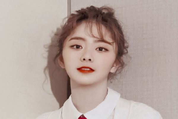 优雅少女脸是什么脸型