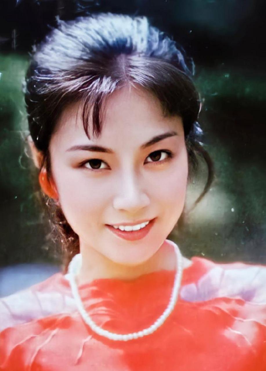 但却都没有成为顶流女星. 大家觉得,其中谁的演技,是被严重低估的?