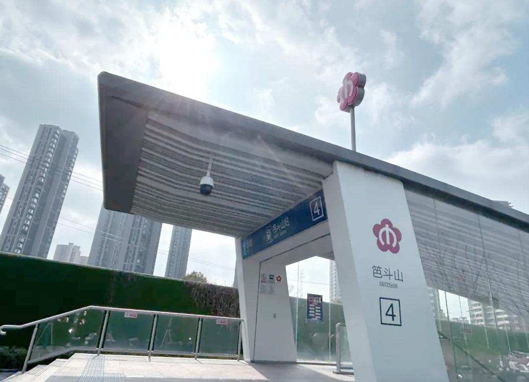 地铁商业触手可及,燕子矶楼市持续走热,众多高品质房源涌现,省下不少