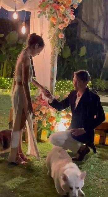 泰国演员阿南达向女友求婚成功 结束五年爱情长跑