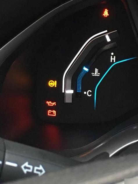 本田xrv黄色感叹号是什么意思?