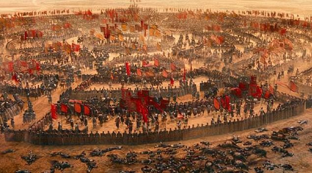 首先,古代军队行军或准备战斗时,会选择一个军营的合适地点,并且修建