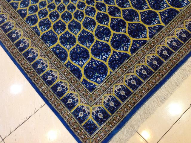 名扬西方上千年原产地伊朗的手工真丝波斯地毯你有了解过吗?