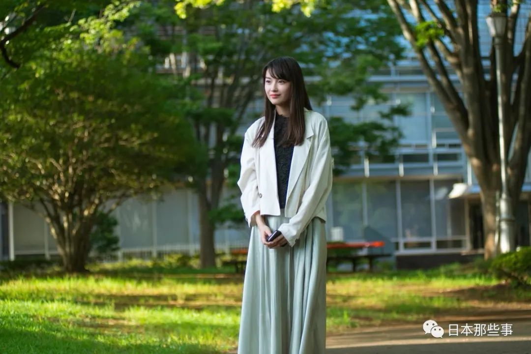 茅岛水树任足球大赛应援manager 着水手服参加