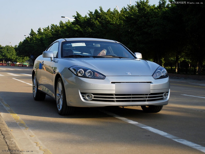 你是否曾在街头偶遇过一款车,其车标为圆圈内包含一个t字型设计的车型