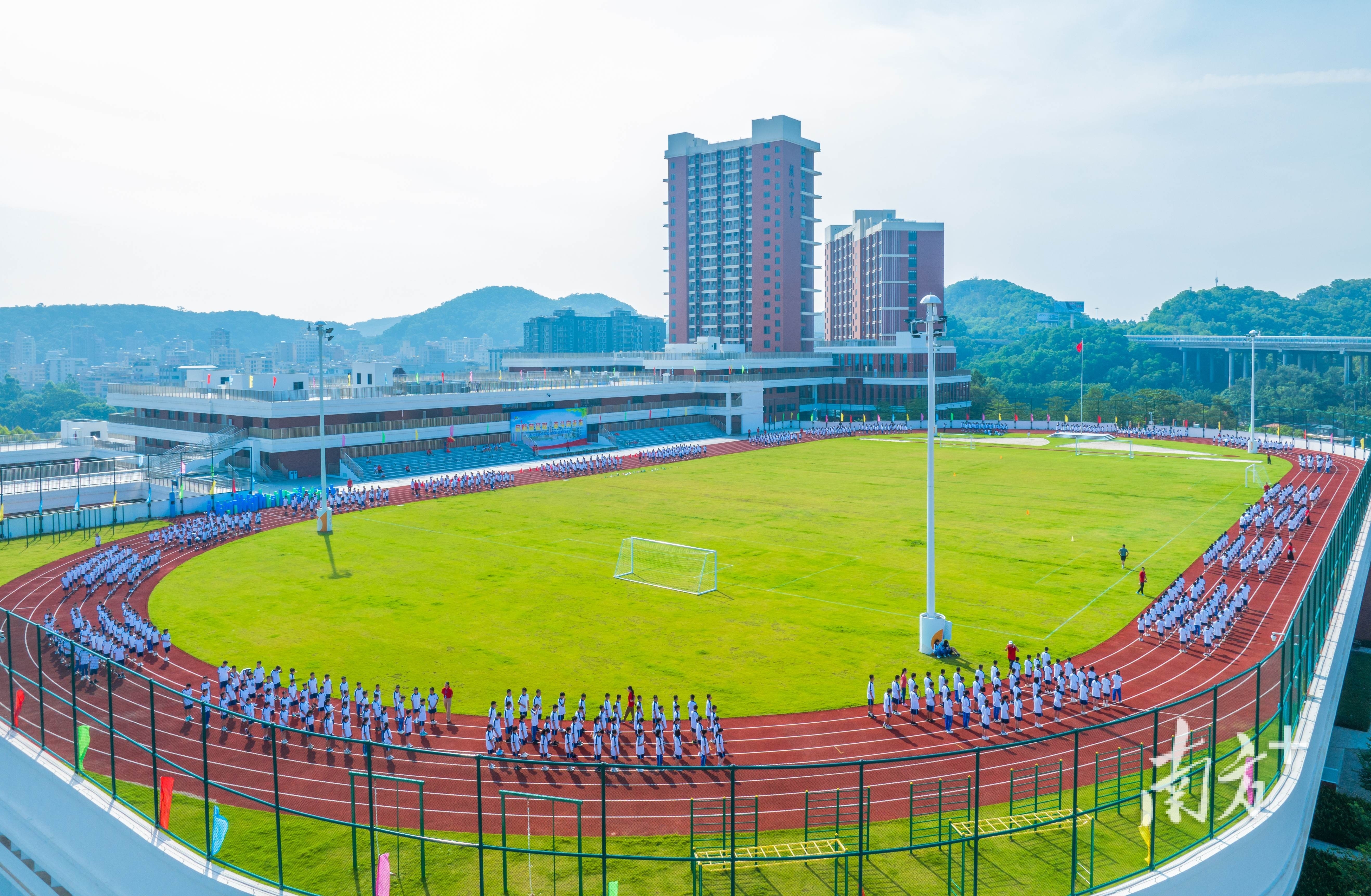 镇远中学新校区宣传片图片