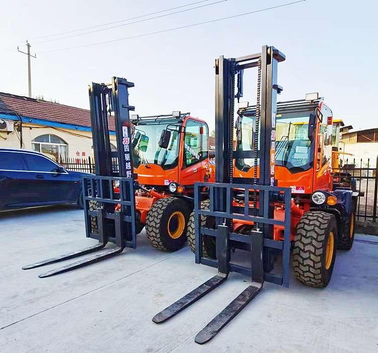 四驱叉车,越野叉车,大轮胎叉车,工地用叉车