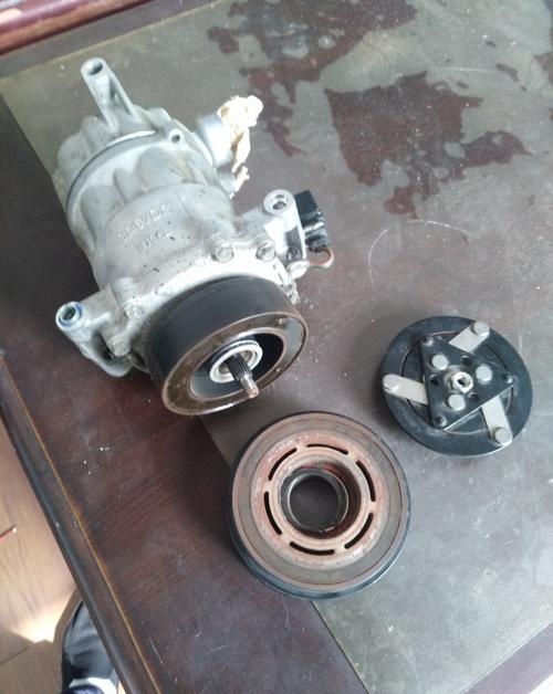 汽车空调泵拆解步骤是什么