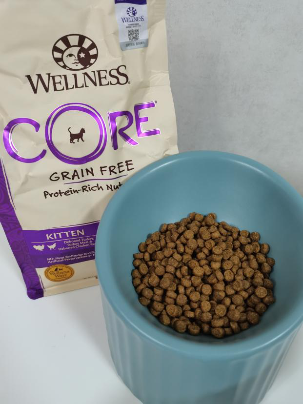 wellness core作为有100多年历史的美国老牌猫粮,口碑一直不错,铲屎官