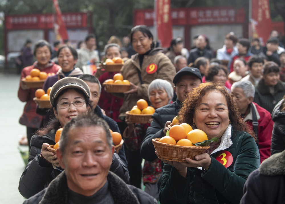 北碚施家梁镇:"果王"争霸战开赛
